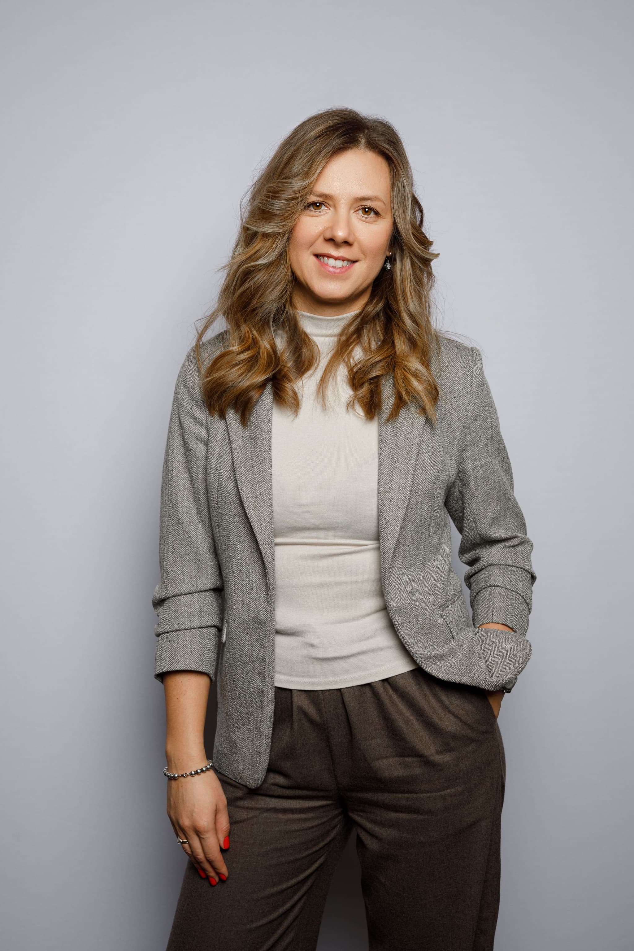 Элина Собакарь